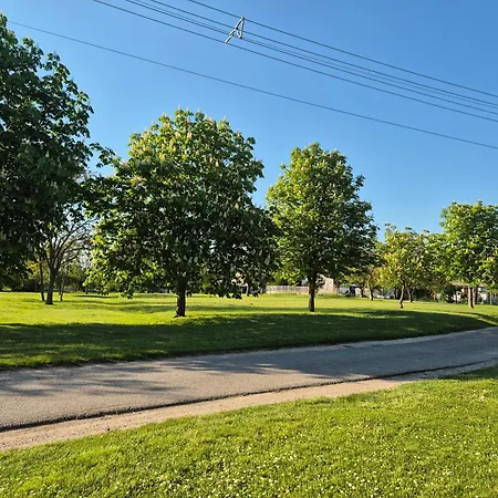 度假居 Siofoki Nyaralohaz 希欧福克