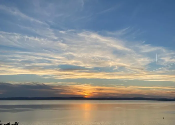 Siofoki Nyaralohaz * Siófok